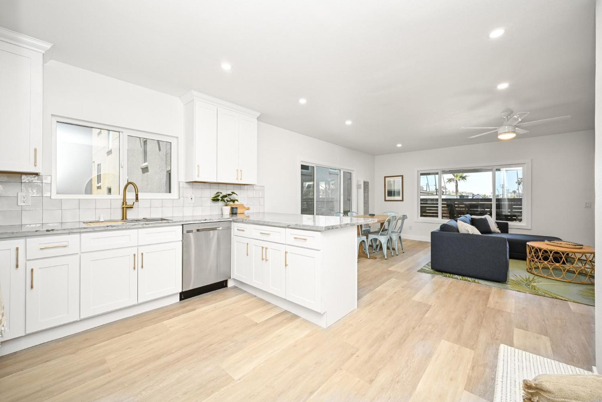 Brand New Home By The Beach & Historic Sunset Water Tower Sunset Beach Exterior foto